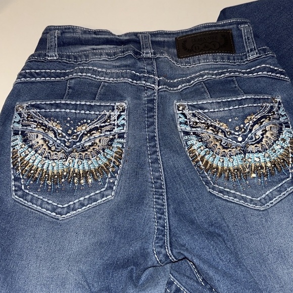 H&Y boot cut jeans size 5/6 with rhinestone pockets - Picture 3 of 3